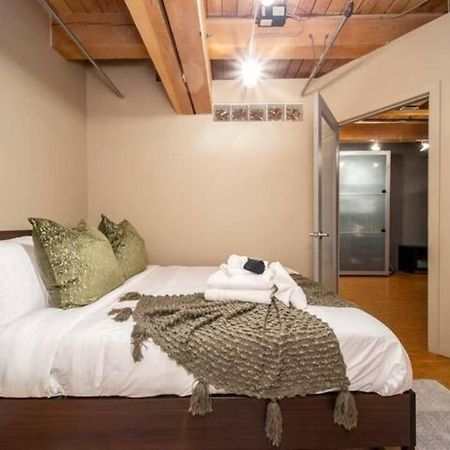 Historic Jd Loft, Near Ice District, Rogers Place, Ug Parking Эдмонтон Экстерьер фото