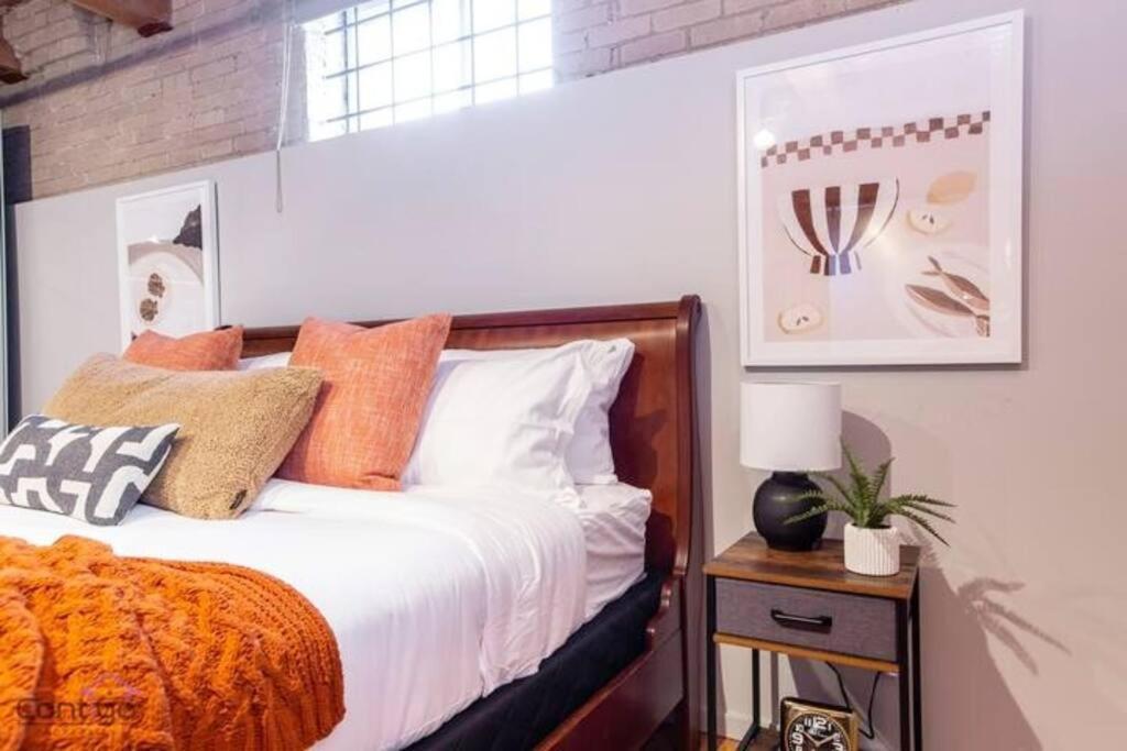 Historic Jd Loft, Near Ice District, Rogers Place, Ug Parking Эдмонтон Экстерьер фото