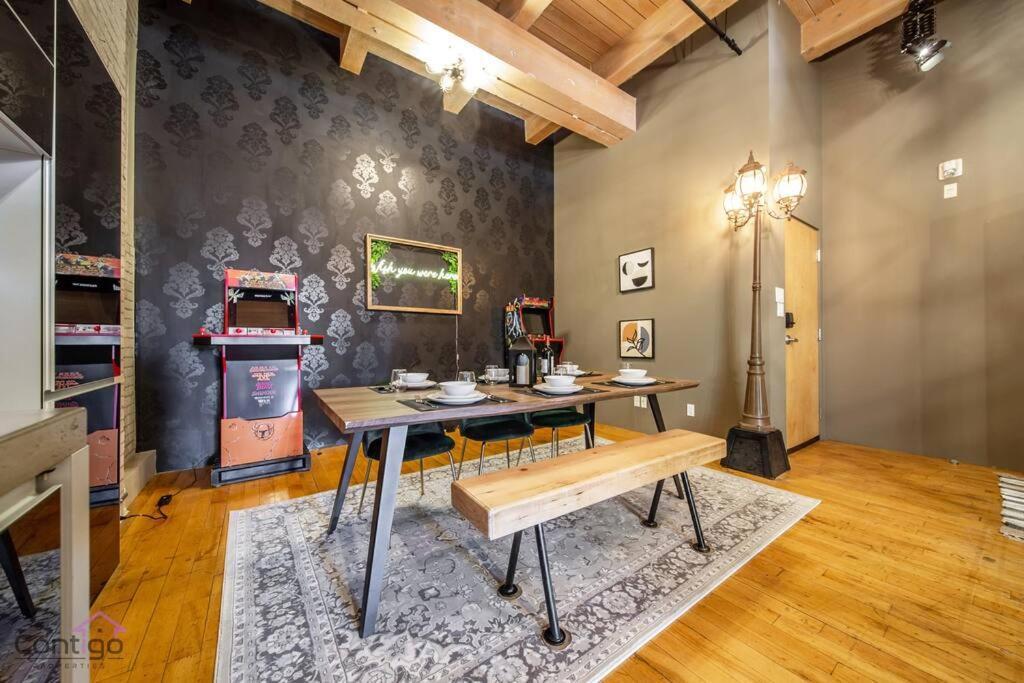 Historic Jd Loft, Near Ice District, Rogers Place, Ug Parking Эдмонтон Экстерьер фото