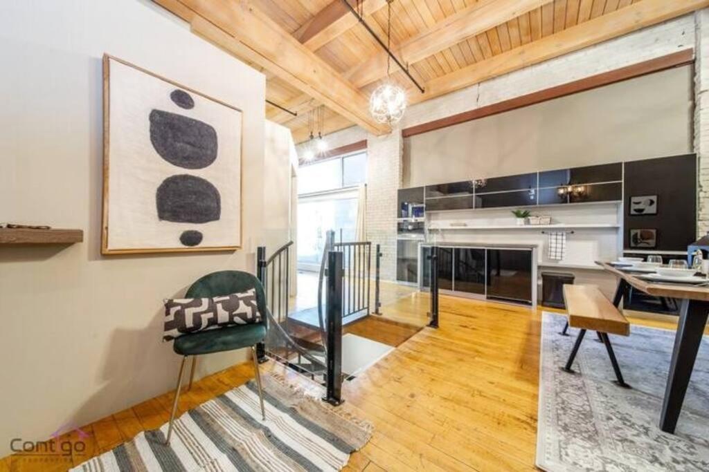 Historic Jd Loft, Near Ice District, Rogers Place, Ug Parking Эдмонтон Экстерьер фото