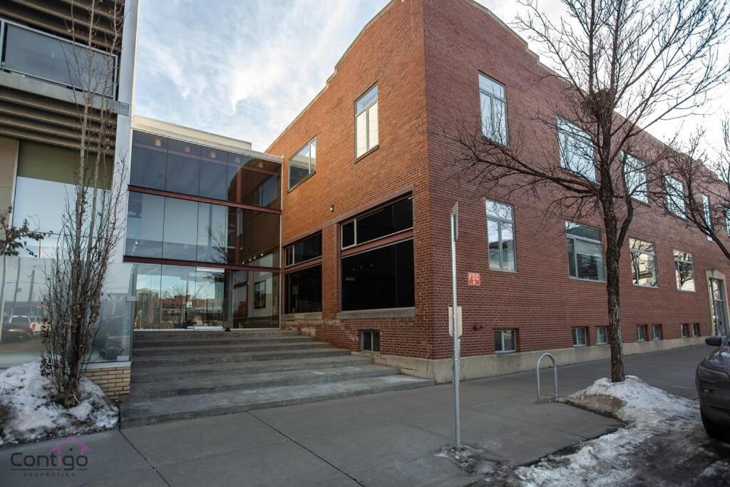 Historic Jd Loft, Near Ice District, Rogers Place, Ug Parking Эдмонтон Экстерьер фото